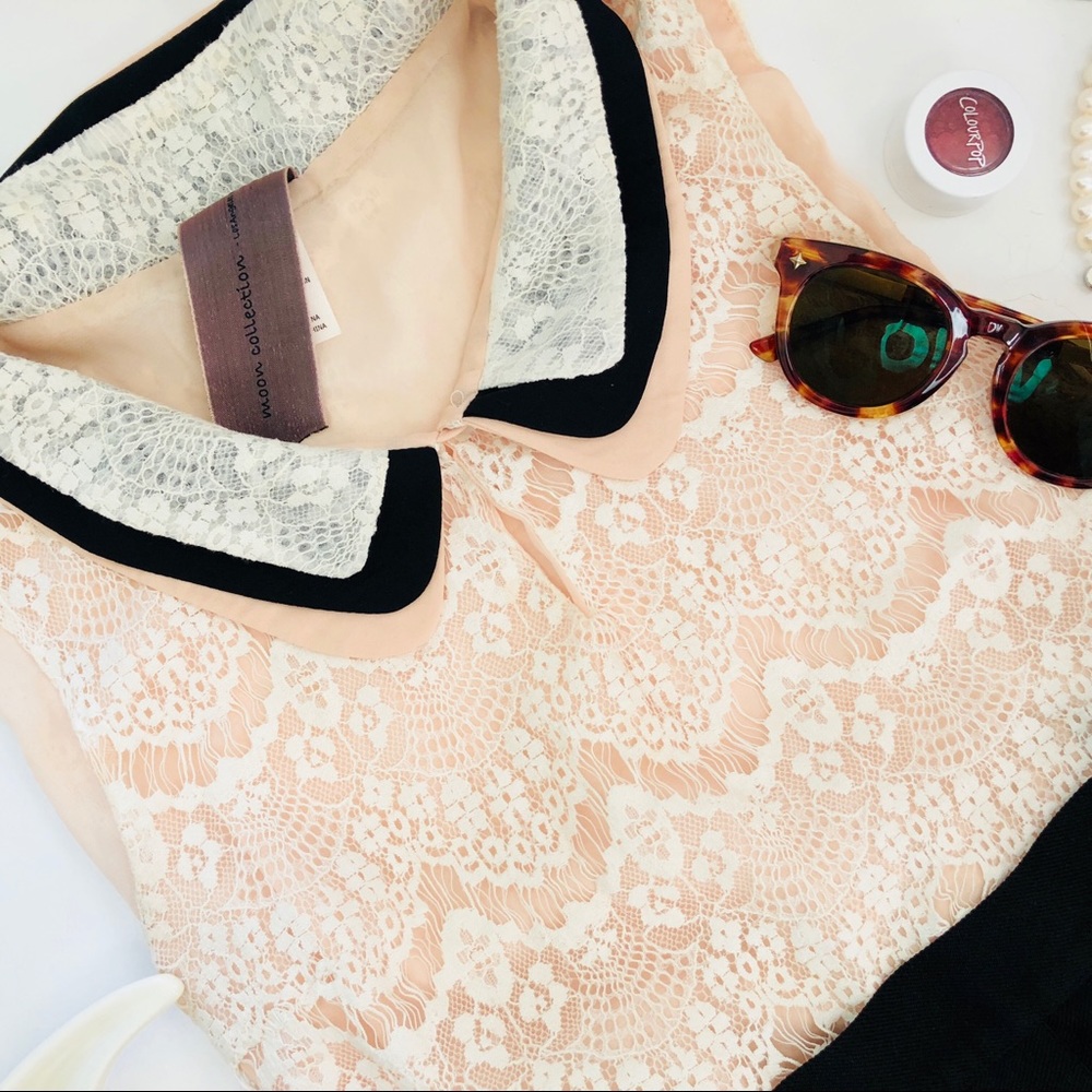 ✨Host Pick!✨ Lacy top w/ Peter Pan collar 🎀